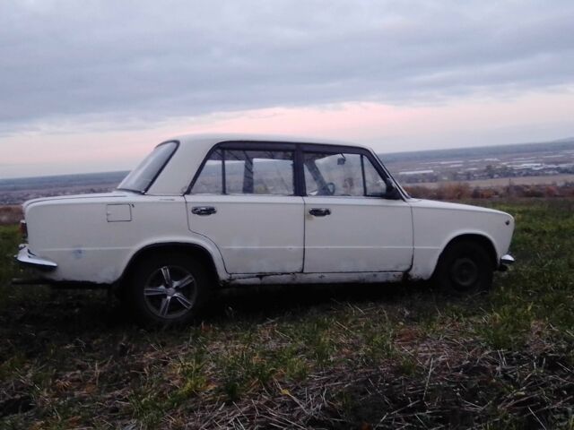 Белый ВАЗ 2101, объемом двигателя 1.5 л и пробегом 80 тыс. км за 287 $, фото 2 на Automoto.ua