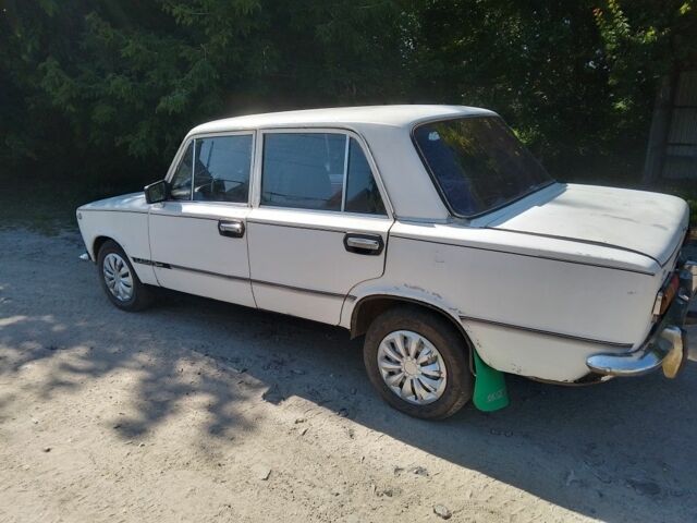 Белый ВАЗ 2101, объемом двигателя 1.1 л и пробегом 500 тыс. км за 337 $, фото 6 на Automoto.ua
