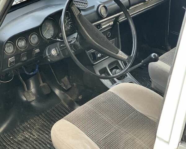 Белый ВАЗ 2101, объемом двигателя 1.3 л и пробегом 140 тыс. км за 331 $, фото 5 на Automoto.ua