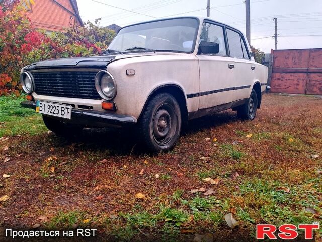 Белый ВАЗ 2101, объемом двигателя 1.3 л и пробегом 50 тыс. км за 399 $, фото 5 на Automoto.ua