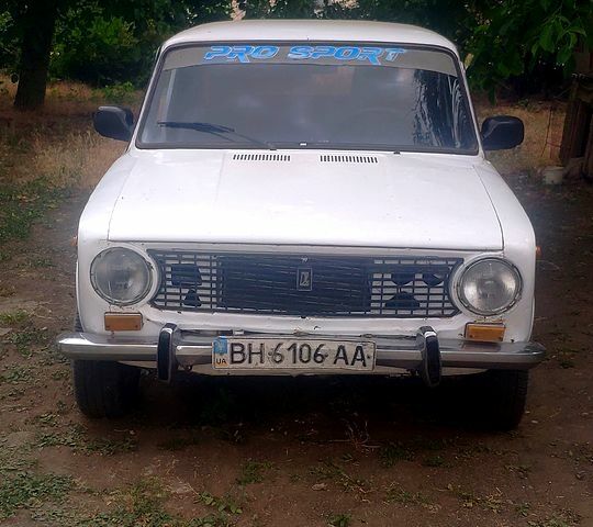 Белый ВАЗ 2101, объемом двигателя 1.2 л и пробегом 0 тыс. км за 450 $, фото 1 на Automoto.ua