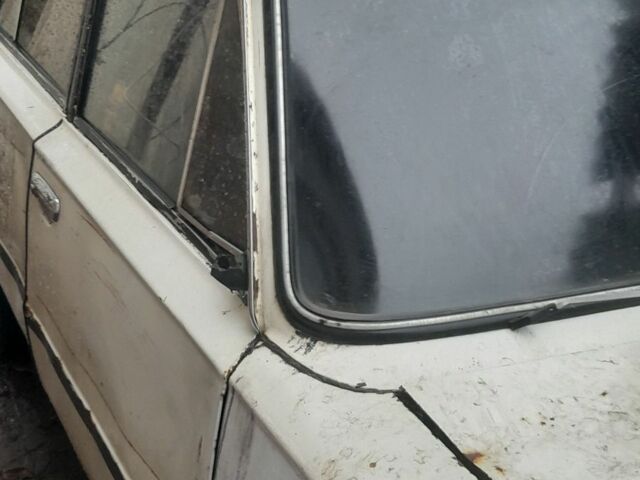 Білий ВАЗ 2101, об'ємом двигуна 1 л та пробігом 100 тис. км за 285 $, фото 6 на Automoto.ua