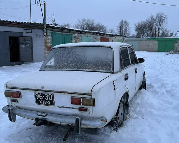 Белый ВАЗ 2101, объемом двигателя 1.3 л и пробегом 54 тыс. км за 550 $, фото 3 на Automoto.ua