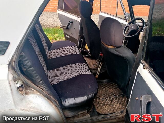 Белый ВАЗ 2101, объемом двигателя 1.3 л и пробегом 50 тыс. км за 399 $, фото 1 на Automoto.ua