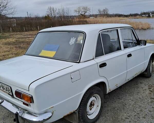 Белый ВАЗ 2101, объемом двигателя 1.2 л и пробегом 200 тыс. км за 950 $, фото 5 на Automoto.ua