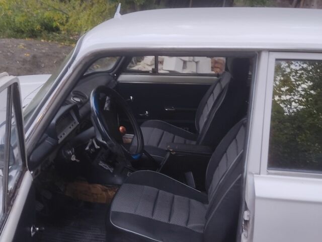 ВАЗ 2101 1974 в Гайвороне на Automoto.ua Белый ВАЗ 2101, объемом двигателя 1.2 л и пробегом 10 тыс. км за 476 $, фото 3 на Automoto.ua