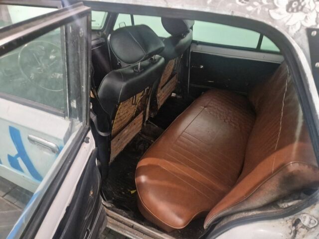 Білий ВАЗ 2101, об'ємом двигуна 1.5 л та пробігом 500 тис. км за 239 $, фото 4 на Automoto.ua