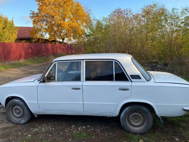 Білий ВАЗ 2101, об'ємом двигуна 1.3 л та пробігом 90 тис. км за 597 $, фото 2 на Automoto.ua