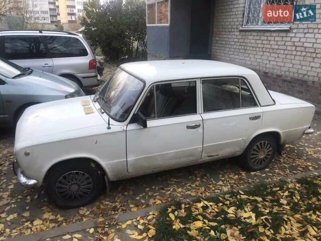 Белый ВАЗ 2101, объемом двигателя 0 л и пробегом 249 тыс. км за 450 $, фото 1 на Automoto.ua