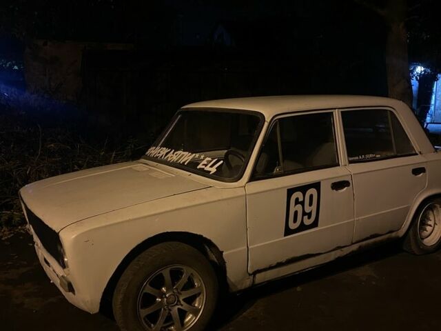 Белый ВАЗ 2101, объемом двигателя 0 л и пробегом 666 тыс. км за 667 $, фото 3 на Automoto.ua