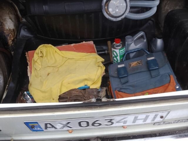 Белый ВАЗ 2101, объемом двигателя 1.2 л и пробегом 57 тыс. км за 1017 $, фото 3 на Automoto.ua