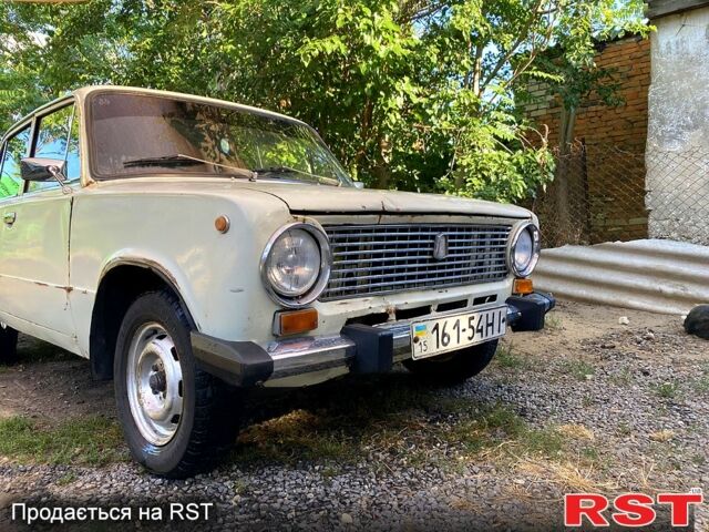 Белый ВАЗ 2101, объемом двигателя 1.5 л и пробегом 70 тыс. км за 600 $, фото 1 на Automoto.ua
