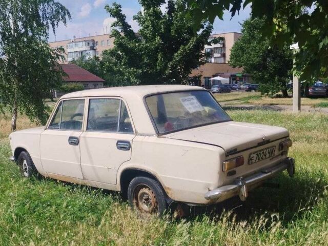 Белый ВАЗ 2101, объемом двигателя 1.3 л и пробегом 100 тыс. км за 384 $, фото 2 на Automoto.ua
