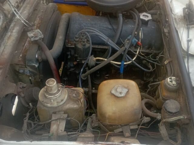 Белый ВАЗ 2101, объемом двигателя 0 л и пробегом 100 тыс. км за 355 $, фото 6 на Automoto.ua