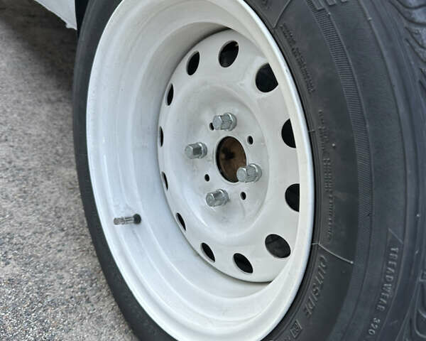 Белый ВАЗ 2101, объемом двигателя 0 л и пробегом 5 тыс. км за 2300 $, фото 11 на Automoto.ua