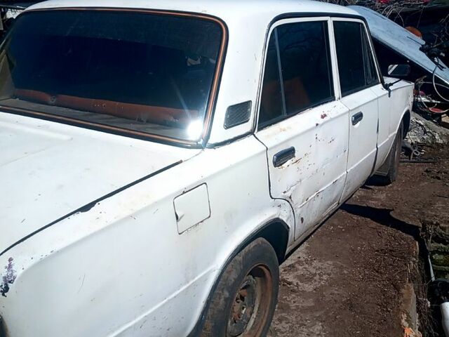 Белый ВАЗ 2101, объемом двигателя 1.3 л и пробегом 0 тыс. км за 300 $, фото 1 на Automoto.ua