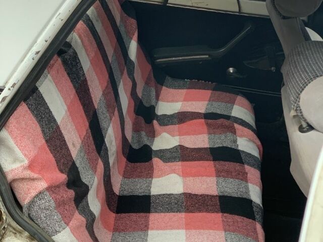 Белый ВАЗ 2101, объемом двигателя 1.3 л и пробегом 140 тыс. км за 357 $, фото 6 на Automoto.ua