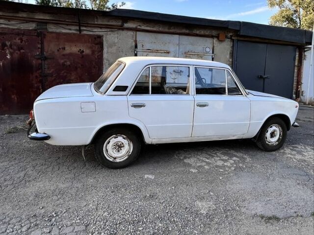 Белый ВАЗ 2101, объемом двигателя 1.3 л и пробегом 71 тыс. км за 478 $, фото 2 на Automoto.ua