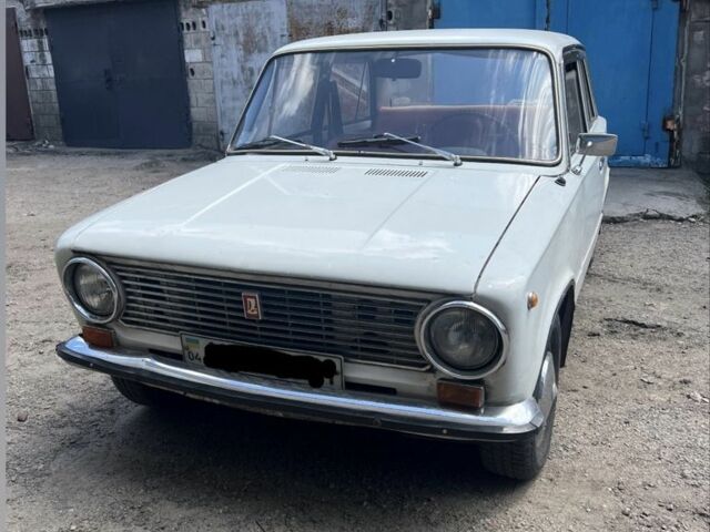 Белый ВАЗ 2101, объемом двигателя 0 л и пробегом 40 тыс. км за 1200 $, фото 1 на Automoto.ua