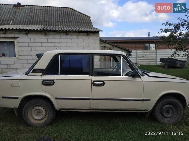 Белый ВАЗ 2101, объемом двигателя 1.2 л и пробегом 200 тыс. км за 482 $, фото 5 на Automoto.ua