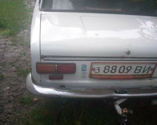 Белый ВАЗ 2101, объемом двигателя 0 л и пробегом 200 тыс. км за 350 $, фото 2 на Automoto.ua