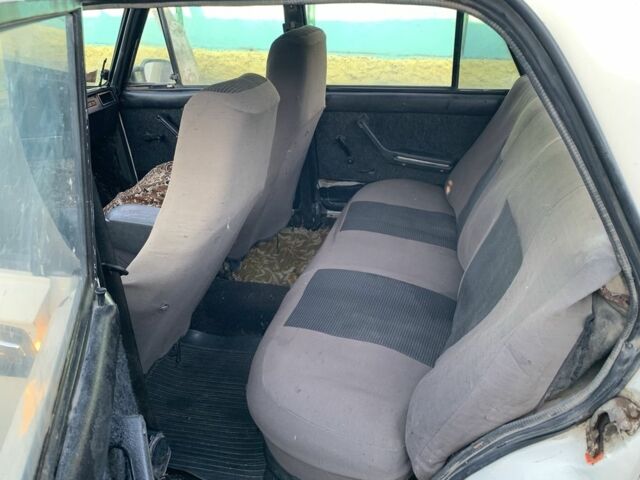 Белый ВАЗ 2101, объемом двигателя 1.3 л и пробегом 2 тыс. км за 500 $, фото 4 на Automoto.ua