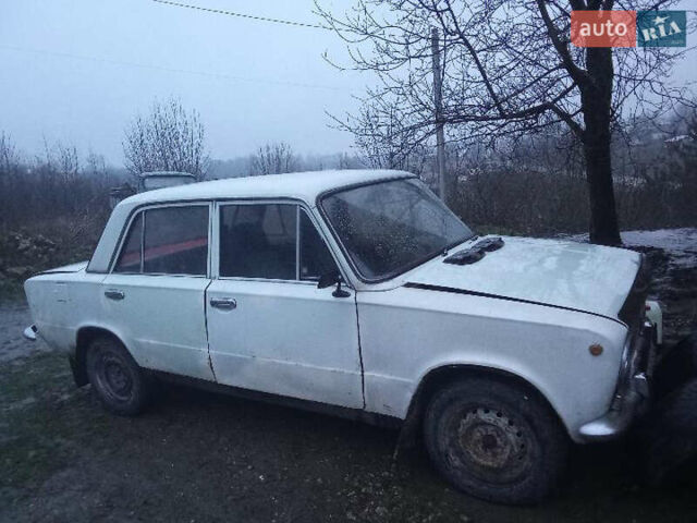 Белый ВАЗ 2101, объемом двигателя 1.1 л и пробегом 500 тыс. км за 500 $, фото 3 на Automoto.ua