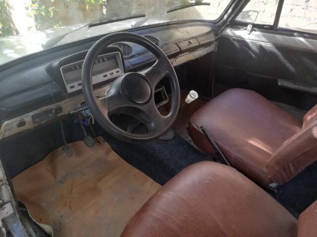 Белый ВАЗ 2101, объемом двигателя 1.3 л и пробегом 35 тыс. км за 314 $, фото 4 на Automoto.ua