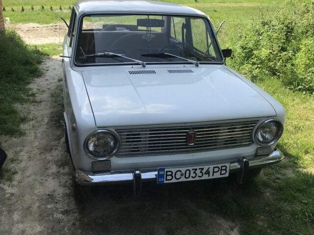 Белый ВАЗ 2101, объемом двигателя 1.2 л и пробегом 70 тыс. км за 3500 $, фото 2 на Automoto.ua