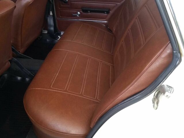 Белый ВАЗ 2101, объемом двигателя 1.3 л и пробегом 79 тыс. км за 3800 $, фото 12 на Automoto.ua