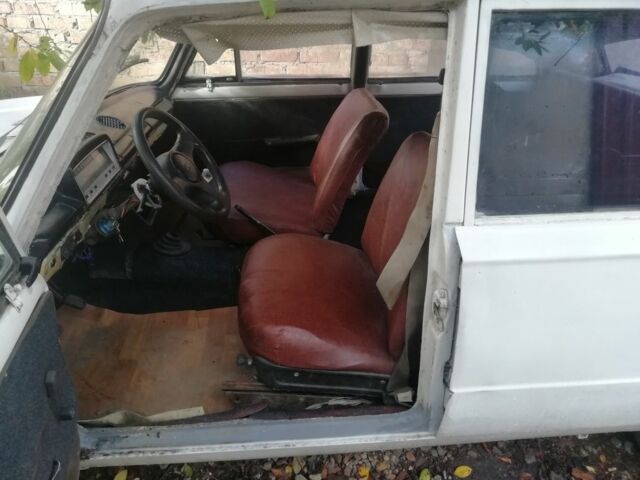 Белый ВАЗ 2101, объемом двигателя 1.3 л и пробегом 35 тыс. км за 314 $, фото 5 на Automoto.ua