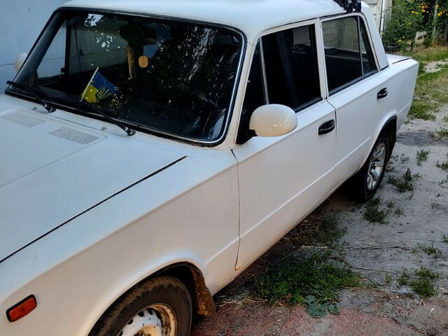 Білий ВАЗ 2101, об'ємом двигуна 1.5 л та пробігом 111 тис. км за 650 $, фото 1 на Automoto.ua