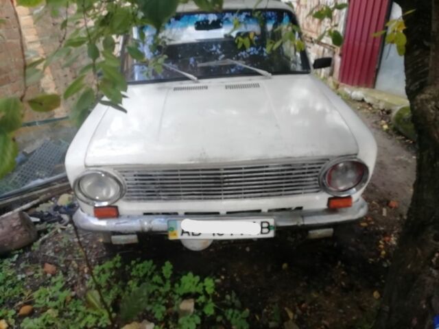 Белый ВАЗ 2101, объемом двигателя 1.3 л и пробегом 35 тыс. км за 314 $, фото 2 на Automoto.ua
