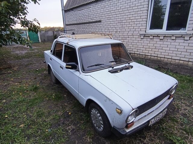 Белый ВАЗ 2101, объемом двигателя 1.3 л и пробегом 400 тыс. км за 400 $, фото 3 на Automoto.ua