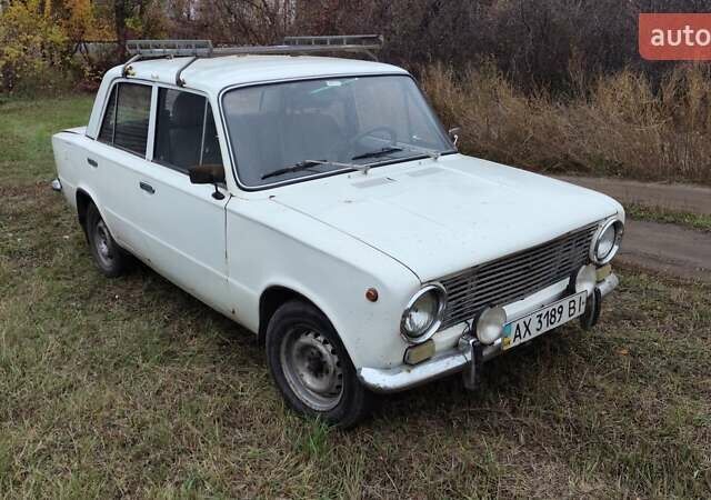 Белый ВАЗ 2101, объемом двигателя 1.2 л и пробегом 500 тыс. км за 650 $, фото 1 на Automoto.ua