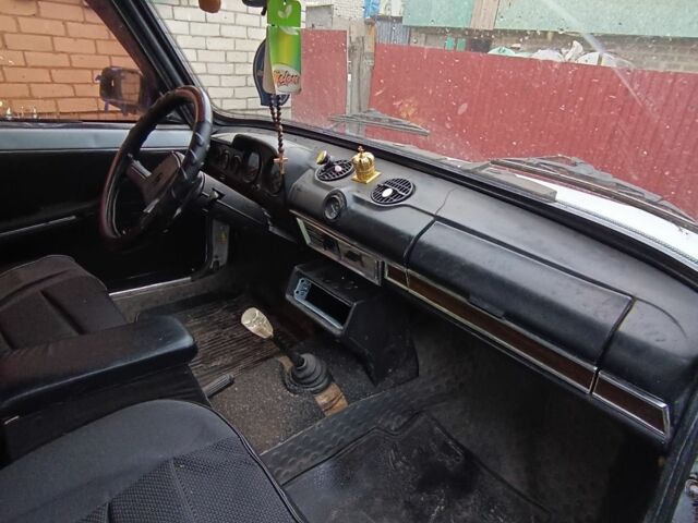 Белый ВАЗ 2101, объемом двигателя 1.3 л и пробегом 400 тыс. км за 400 $, фото 4 на Automoto.ua