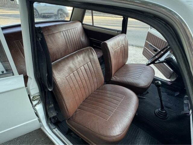 Білий ВАЗ 2101, об'ємом двигуна 0 л та пробігом 40 тис. км за 900 $, фото 6 на Automoto.ua