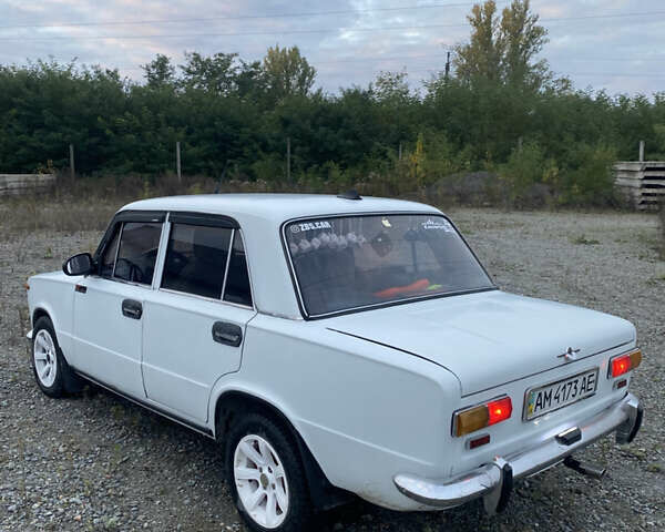 Белый ВАЗ 2101, объемом двигателя 1.2 л и пробегом 40 тыс. км за 1000 $, фото 7 на Automoto.ua