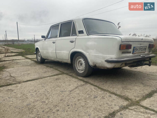 Белый ВАЗ 2101, объемом двигателя 1.3 л и пробегом 200 тыс. км за 379 $, фото 3 на Automoto.ua