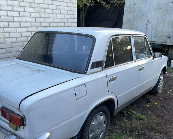 Белый ВАЗ 2101, объемом двигателя 1.2 л и пробегом 95 тыс. км за 192 $, фото 5 на Automoto.ua