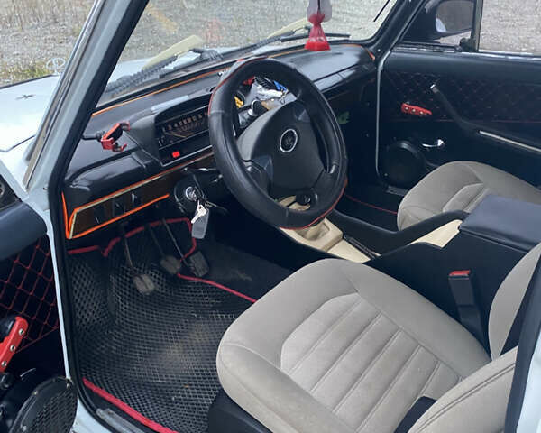 Белый ВАЗ 2101, объемом двигателя 1.2 л и пробегом 40 тыс. км за 1000 $, фото 8 на Automoto.ua