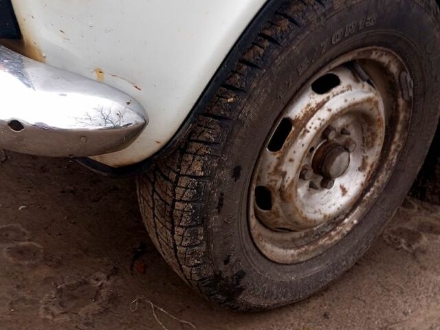 Белый ВАЗ 2101, объемом двигателя 1.2 л и пробегом 45 тыс. км за 650 $, фото 2 на Automoto.ua