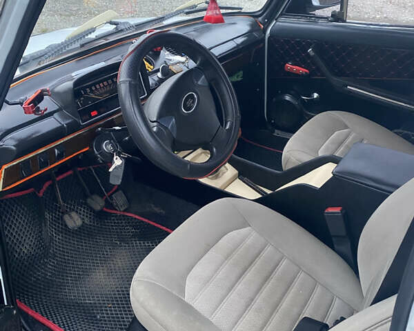 Белый ВАЗ 2101, объемом двигателя 1.2 л и пробегом 40 тыс. км за 1000 $, фото 10 на Automoto.ua