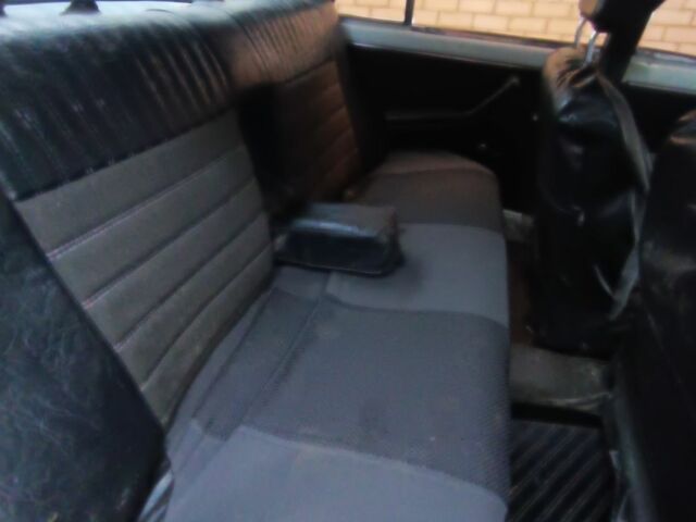 Белый ВАЗ 2101, объемом двигателя 1.3 л и пробегом 400 тыс. км за 400 $, фото 5 на Automoto.ua