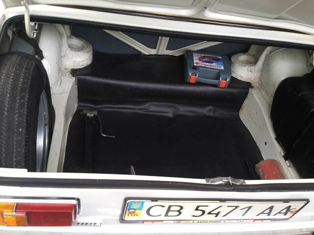 Белый ВАЗ 2101, объемом двигателя 1.3 л и пробегом 79 тыс. км за 3800 $, фото 7 на Automoto.ua