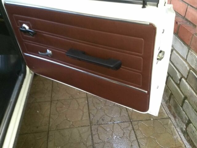 Белый ВАЗ 2101, объемом двигателя 1.3 л и пробегом 79 тыс. км за 3800 $, фото 10 на Automoto.ua