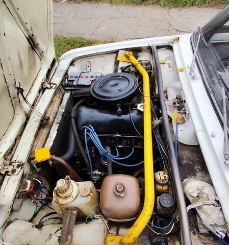 Белый ВАЗ 2101, объемом двигателя 1.2 л и пробегом 500 тыс. км за 650 $, фото 7 на Automoto.ua