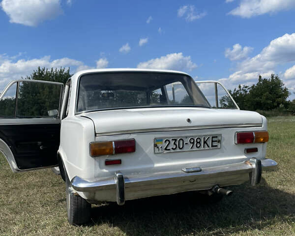 Белый ВАЗ 2101, объемом двигателя 1.2 л и пробегом 150 тыс. км за 1000 $, фото 1 на Automoto.ua