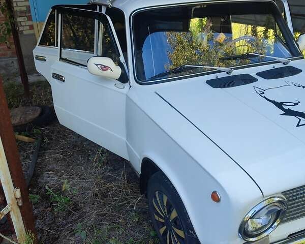 Білий ВАЗ 2101, об'ємом двигуна 1.2 л та пробігом 700 тис. км за 1300 $, фото 6 на Automoto.ua