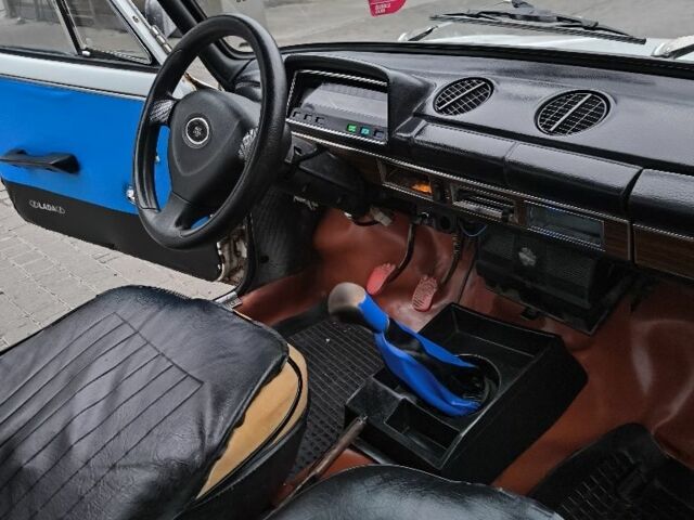 Белый ВАЗ 2101, объемом двигателя 0 л и пробегом 222 тыс. км за 350 $, фото 19 на Automoto.ua